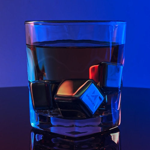 Wozinsky čelične kocke za hlađenje pića, uključujući hvataljke